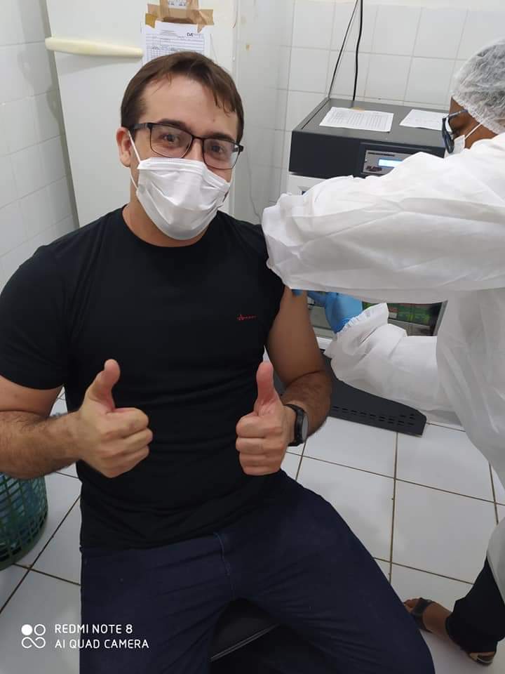 Chegou o grande dia. Vitória da ciência, de quem acreditou na vida. Iniciada Vacinação em Monsenhor Gil - Imagem 23