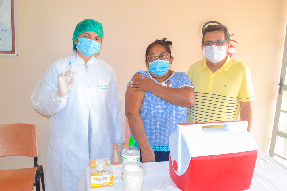 Joaquim Pires inicia vacinação contra COVID-19 - Imagem 3