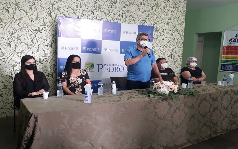 Município vacina os 05 primeiros profissionais da saúde contra a Covid-19 - Imagem 6