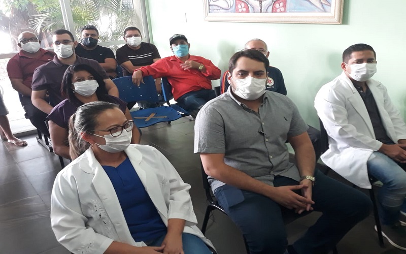 Município vacina os 05 primeiros profissionais da saúde contra a Covid-19 - Imagem 27