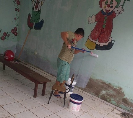 Milton Brandão: Município realiza limpeza nos colégios 