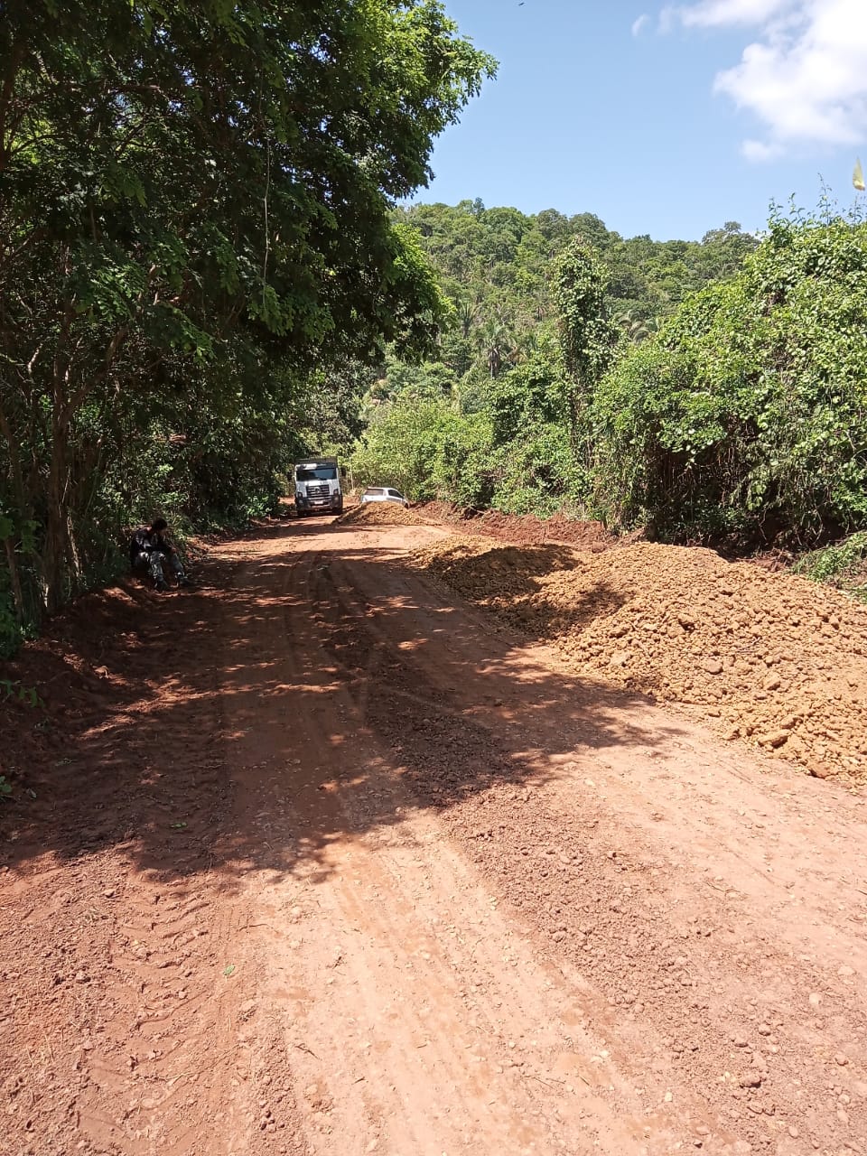 Monsenhor Gil ganha 10km de melhoramento em estrada vicinal - Imagem 15