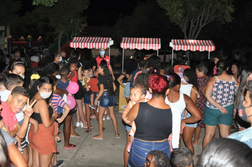 Prefeitura de Hugo Napoleão realiza festa em homenagem às crianças  - Imagem 19