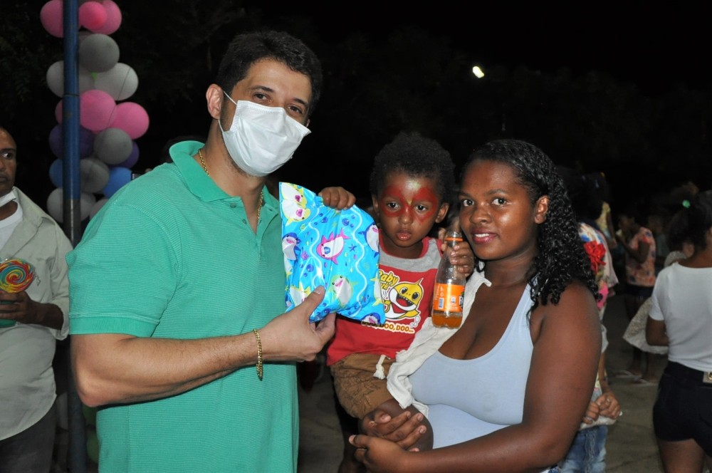 Prefeitura de Hugo Napoleão realiza festa em homenagem às crianças  - Imagem 34