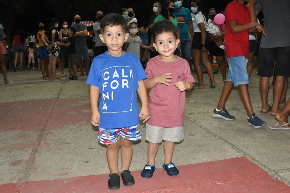 Prefeitura de Hugo Napoleão realiza festa em homenagem às crianças  - Imagem 15