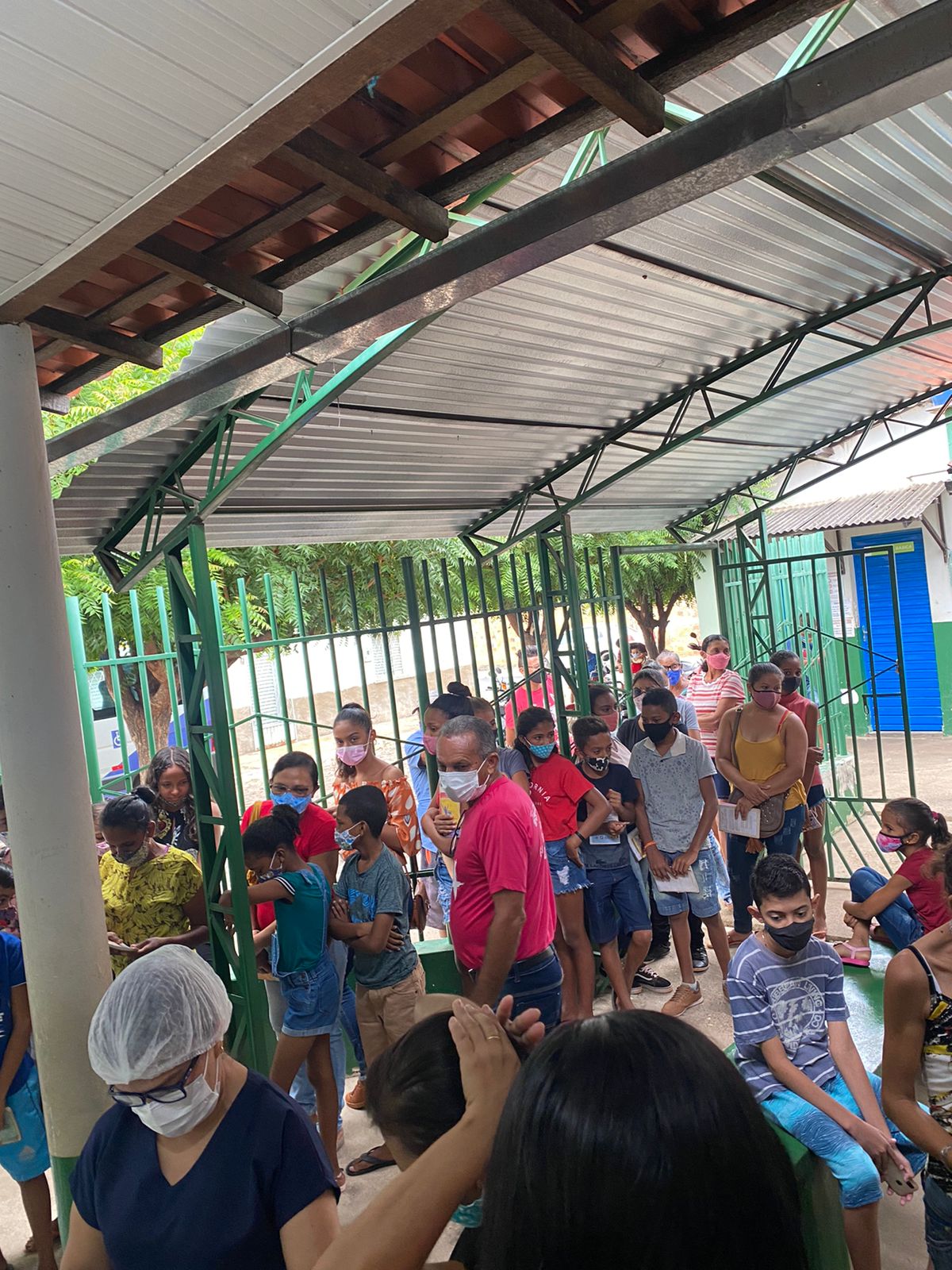 Prefeitura de SMT realiza o dia “D” de vacinação de crianças e adolescentes - Imagem 5