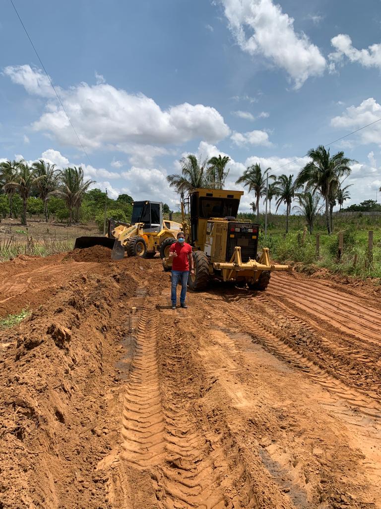 Prefeitura inicia obra para instalação de um Sistema de Escoamento de Água - Imagem 1