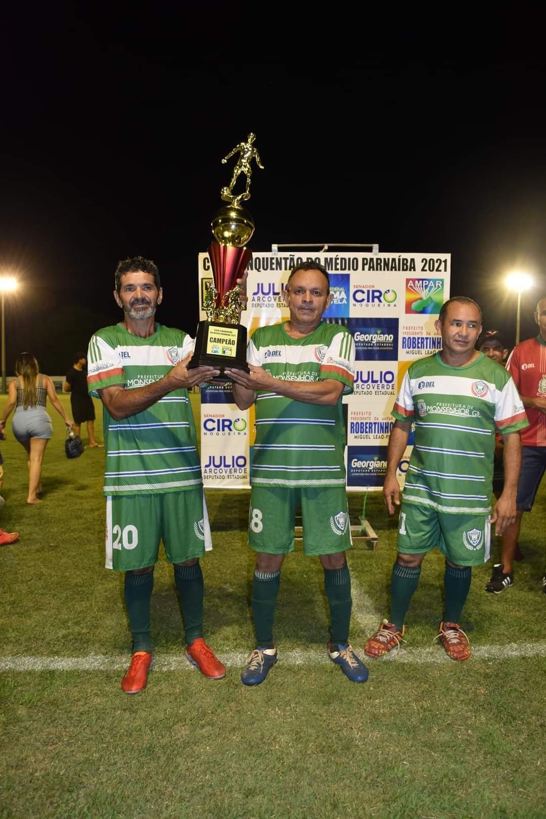 Monsenhor Gil campeão da Copa Cinquentão do Médio Parnaíba - Imagem 17