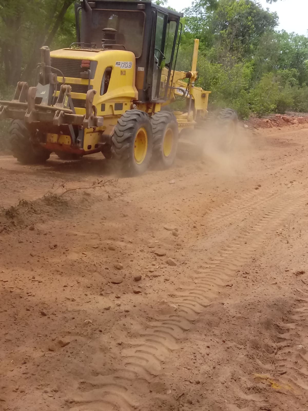 Mais estradas vicinais recuperadas em Monsenhor Gil - Imagem 4
