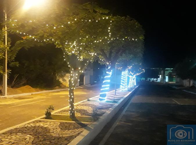 Milton Brandão: Cidade decorada em clima natalino - Imagem 6