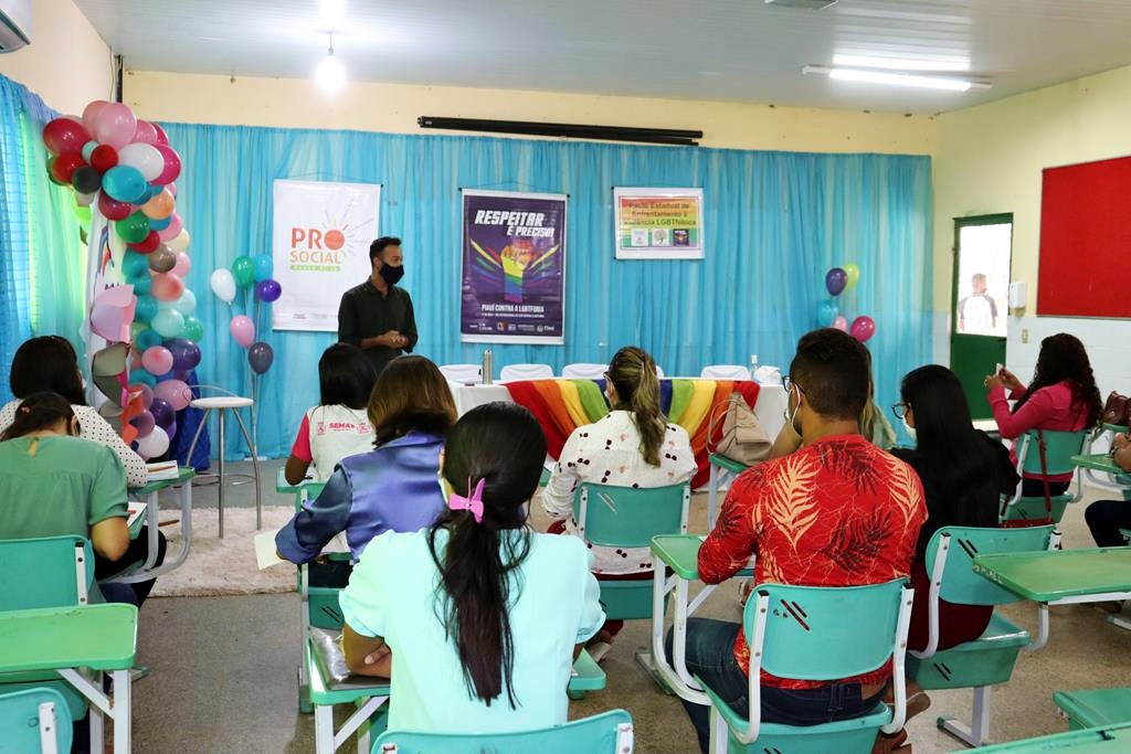 Comitê de Enfretamento à Violência LGBTfóbica em Valença - Imagem 8