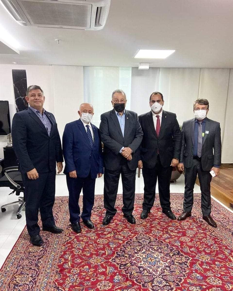 Prefeito João Luiz de Monsenhor Gil em Brasília nesta terça feira - Imagem 2