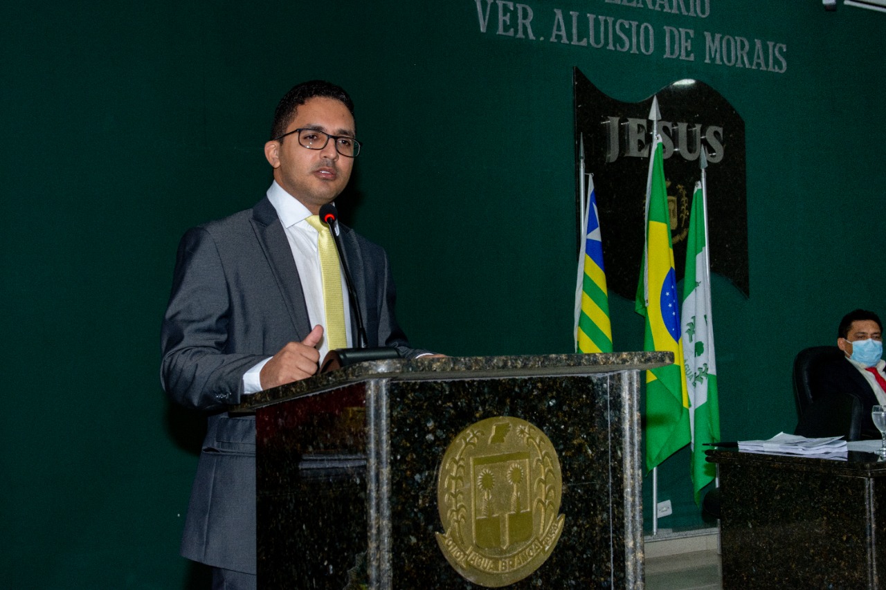 Vereador Marquinhos é eleito presidente da Câmara Municipal de Água Branca - Imagem 1