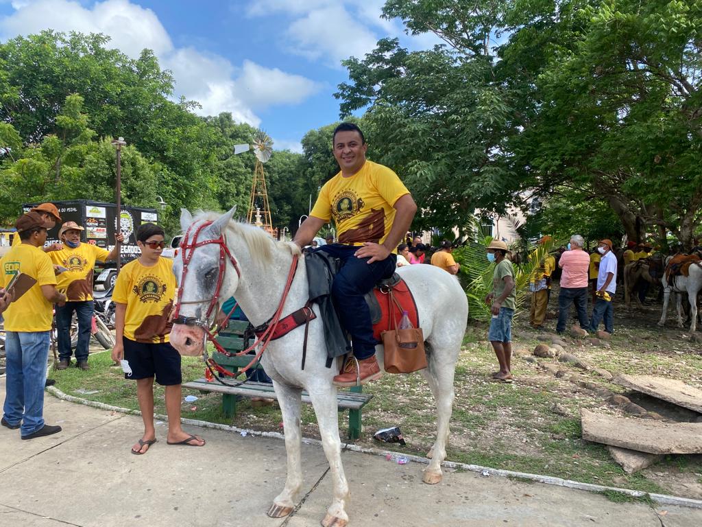Monsenhor Gil é destaque nas Cavalgadas reunindo a velha guarda e outros - Imagem 8