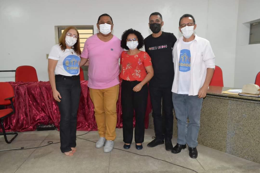 Vereadora promove evento com aula sobre Cidadania em Monsenhor Gil - Imagem 9