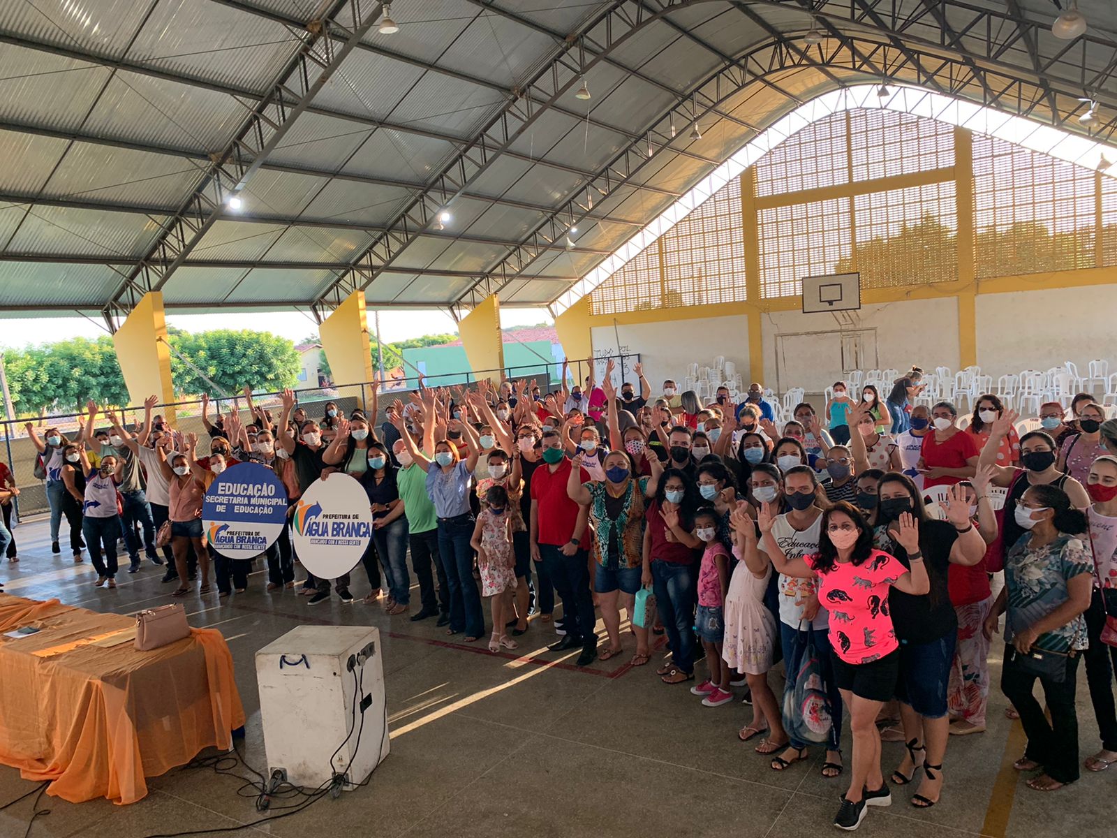 Prefeito Junior Ribeiro anuncia rateio de R$ 2,3 milhões para professores - Imagem 1