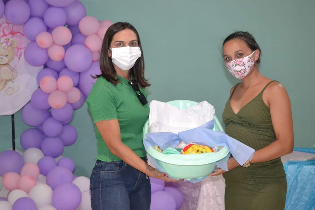 Grávidas de Monsenhor Gil recebem enxovais e cestas básicas  - Imagem 7