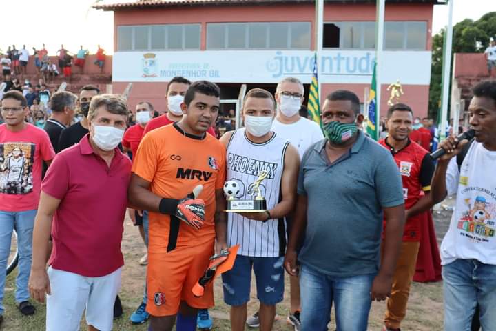 Santa Cruz vence o Campeonato de Futebol de Monsenhor Gil 2021 - Imagem 4