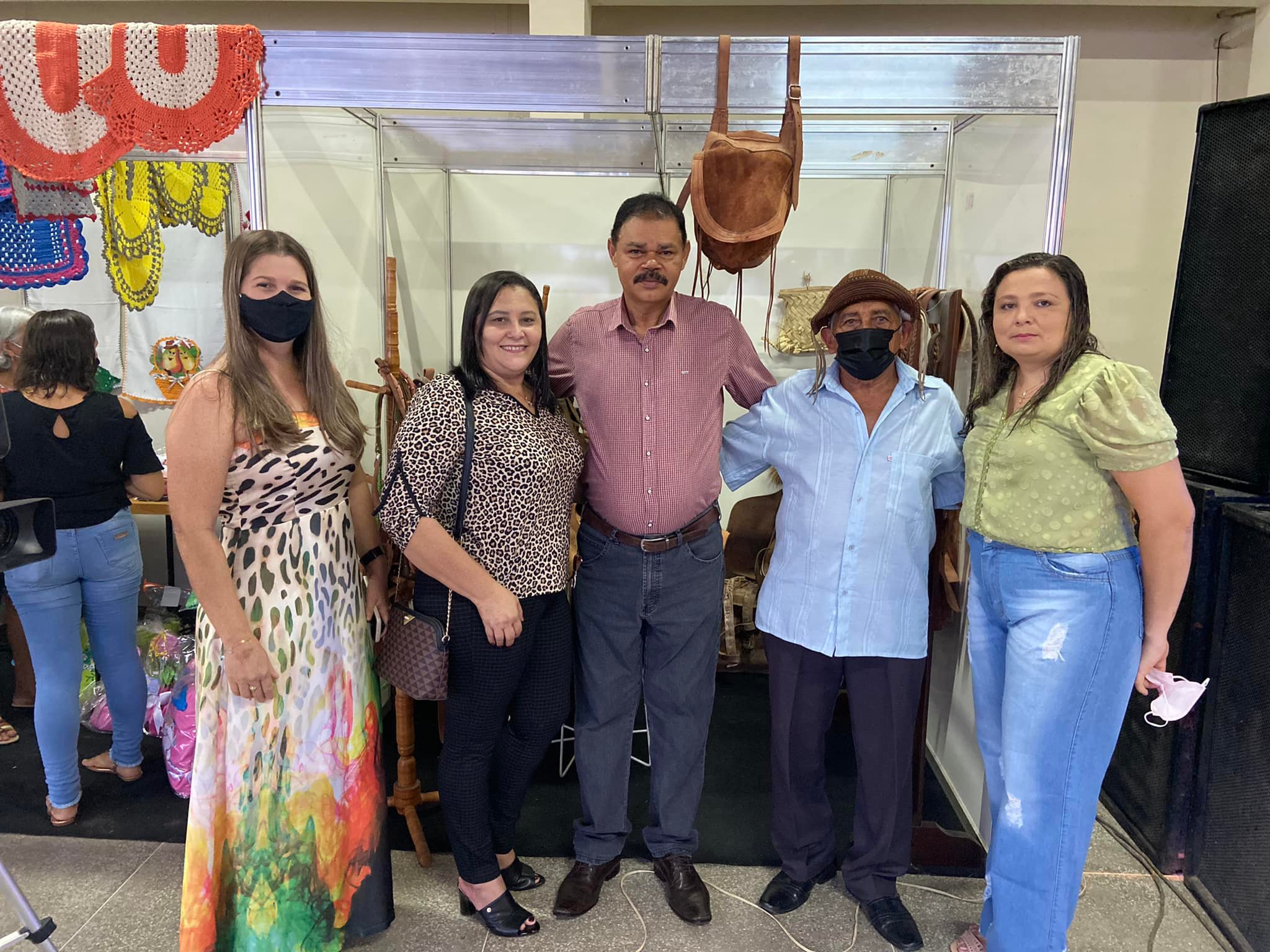 Secretaria de Cultura de Manoel Emídio realiza I Feira de Artesanato Local - Imagem 10