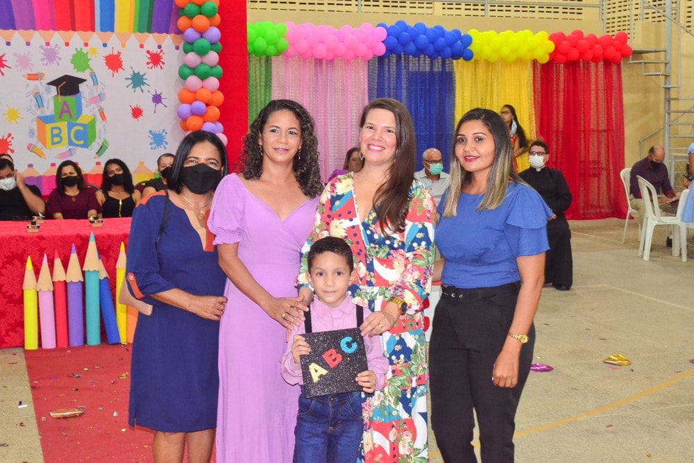 U. E Vó Binoca realiza formatura dos Doutores do ABC - Imagem 7