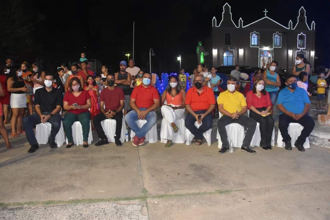 A magia do Natal invade Monsenhor Gil com a realização do Auto de Natal - Imagem 14