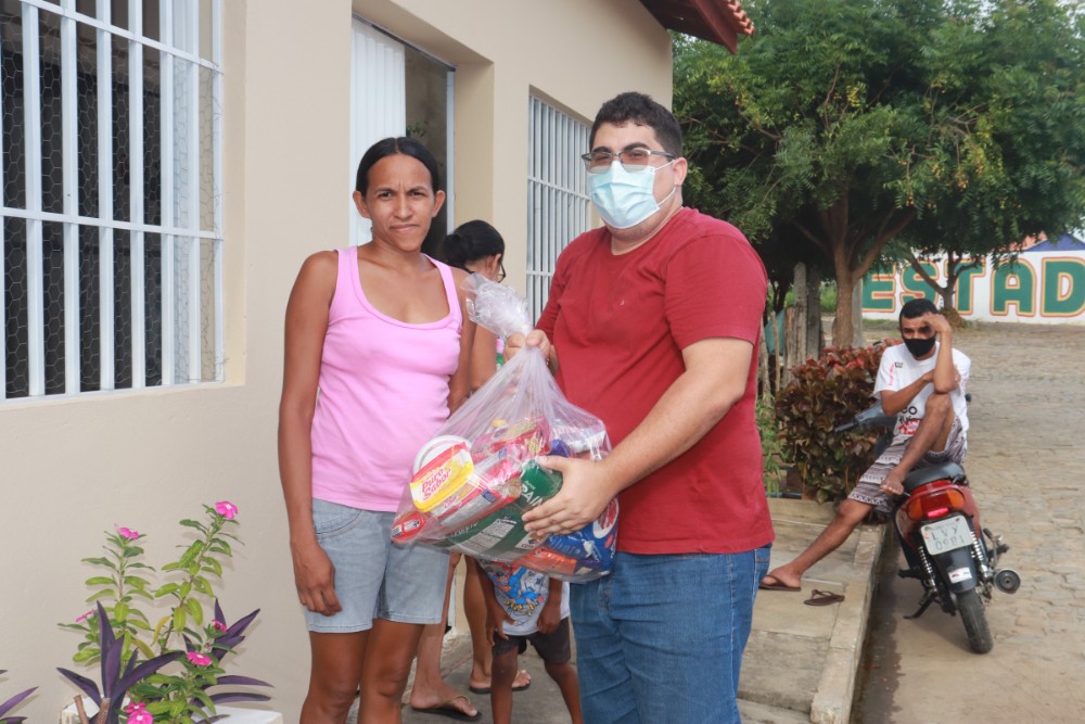Prefeitura de Agricolândia distribuio cestas básicas para famílias - Imagem 2