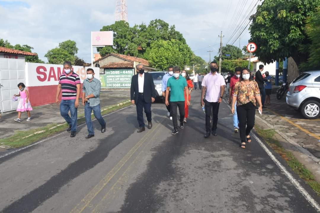 Prefeito João Luiz comanda aniversário de 58 anos de Monsenhor Gil - Imagem 3