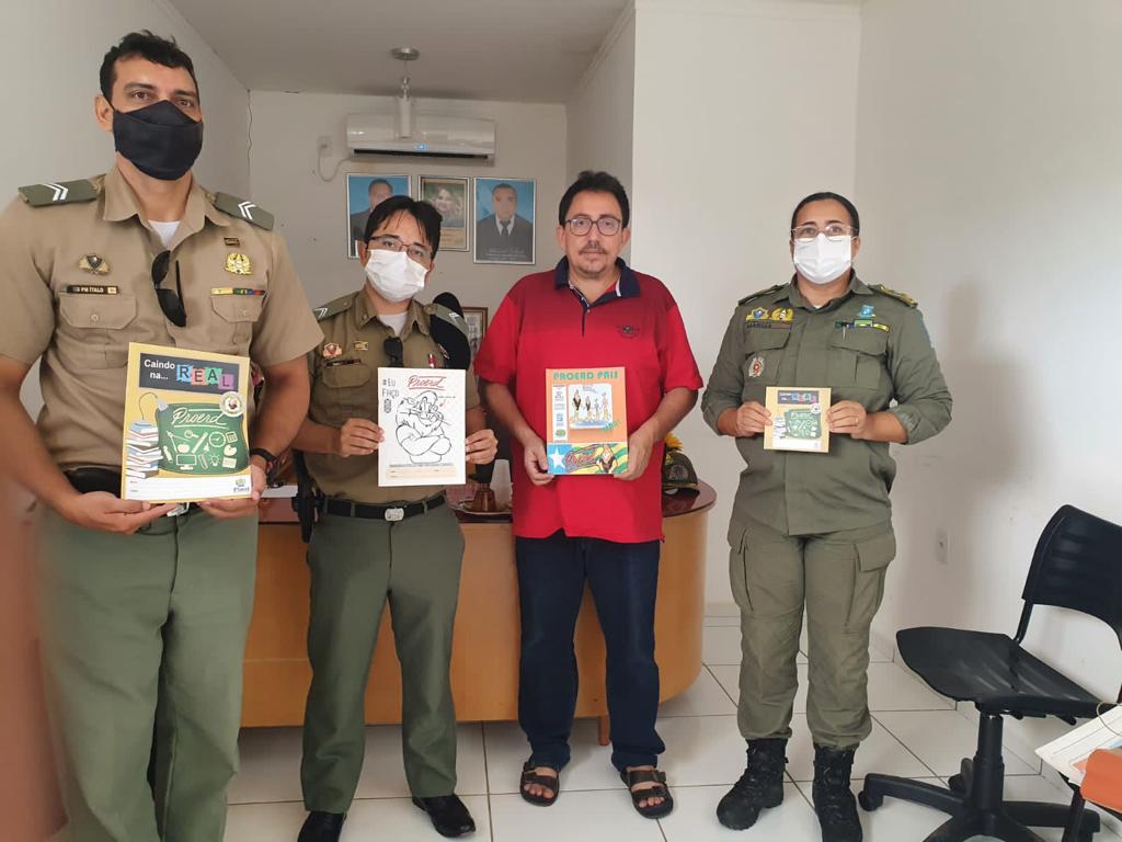 Representantes do PROERD visitaram Secretários em Lagoinha - Imagem 2