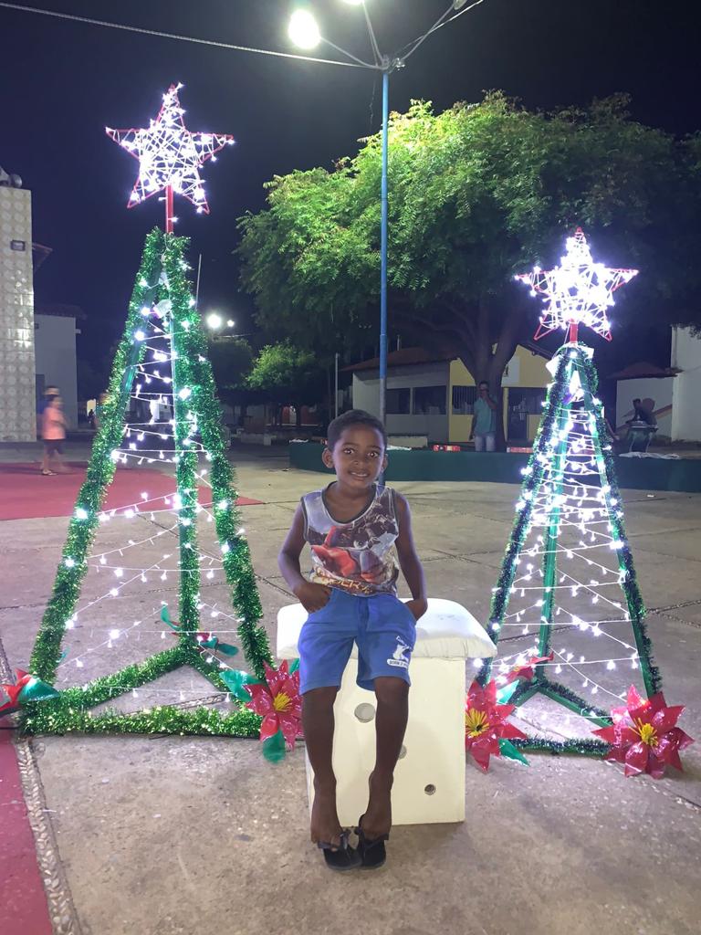 Prefeitura de Hugo Napoleão inaugura projeto 'Natal Luz' - Imagem 7