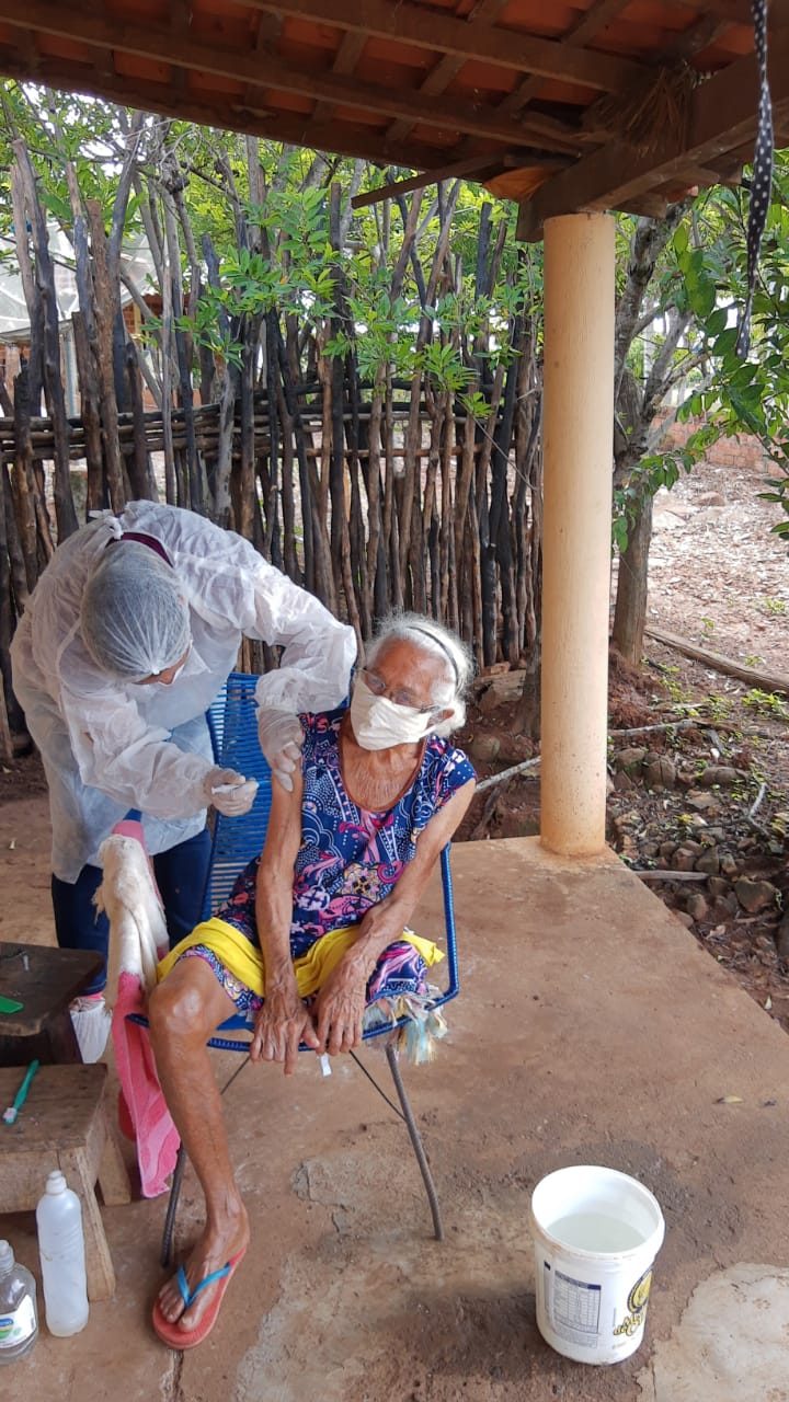 Esperanças. É essa a palavra que define o início da vacinação em Idosos em Monsenhor Gil - Imagem 11