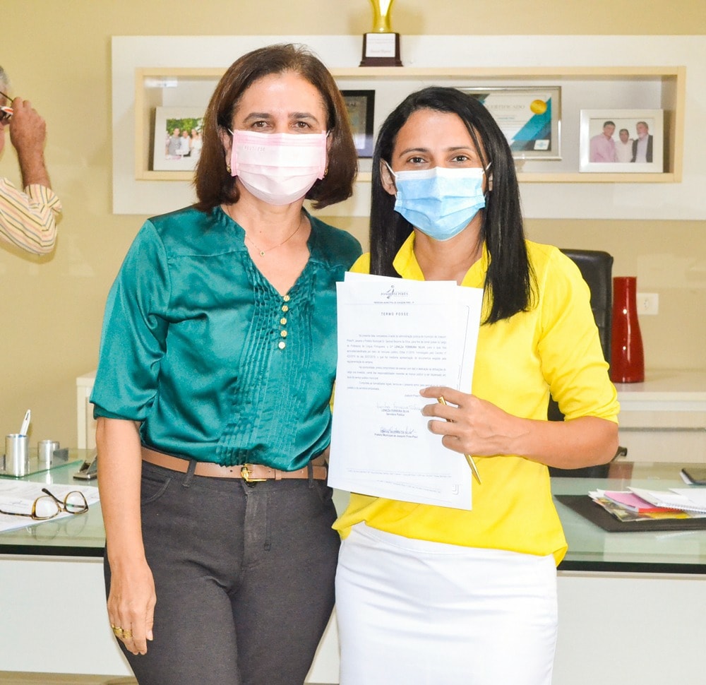 Prefeito Genival Bezerra empossa sete novos professores para Rede Municipal de Ensino - Imagem 11