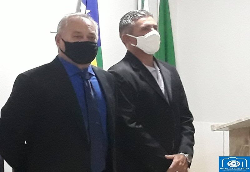 Milton Brandão: Prefeito Evangelista Resende, participa de Sessão Solene e diz em discurso que trabalhará em parceria com todos vereadores  - Imagem 9