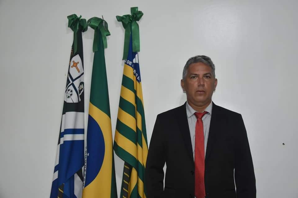 Prefeito João Luiz participa da abertura do Ano Legislativo em Monsenhor Gil - Imagem 8