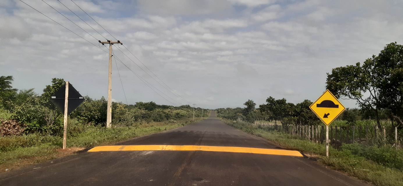 MOBILIDADE URBANA: Prefeitura de Coivaras consegue junto ao DNIT a construção de quebra-molas  - Imagem 2