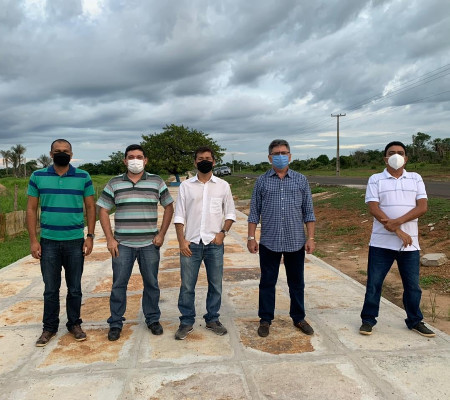 Prefeitura de Coivaras investe na construção de uma Pista de Cooper na entrada da cidade