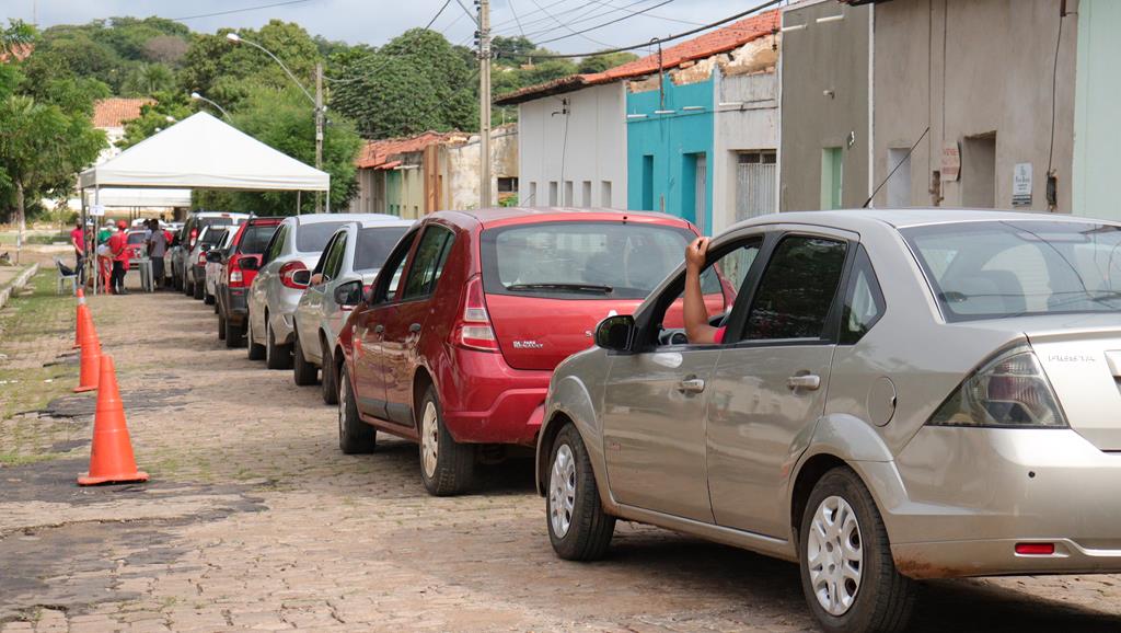 Valença do Piaui avança com vacinação de idosos entre 75 e 79 anos - Imagem 1