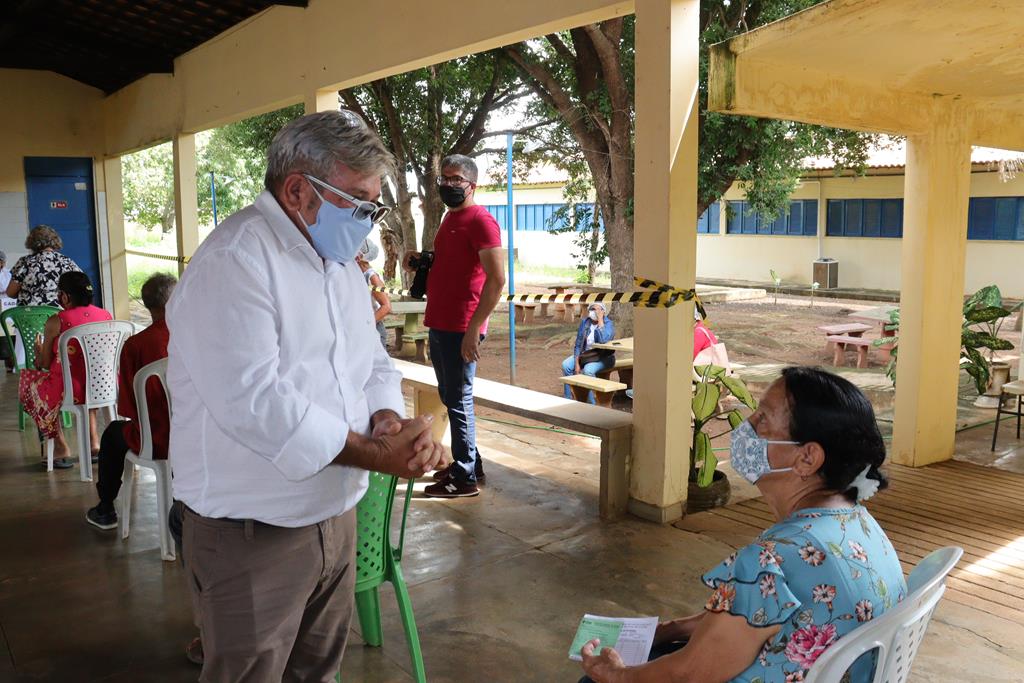 Valença do Piaui avança com vacinação de idosos entre 75 e 79 anos - Imagem 43