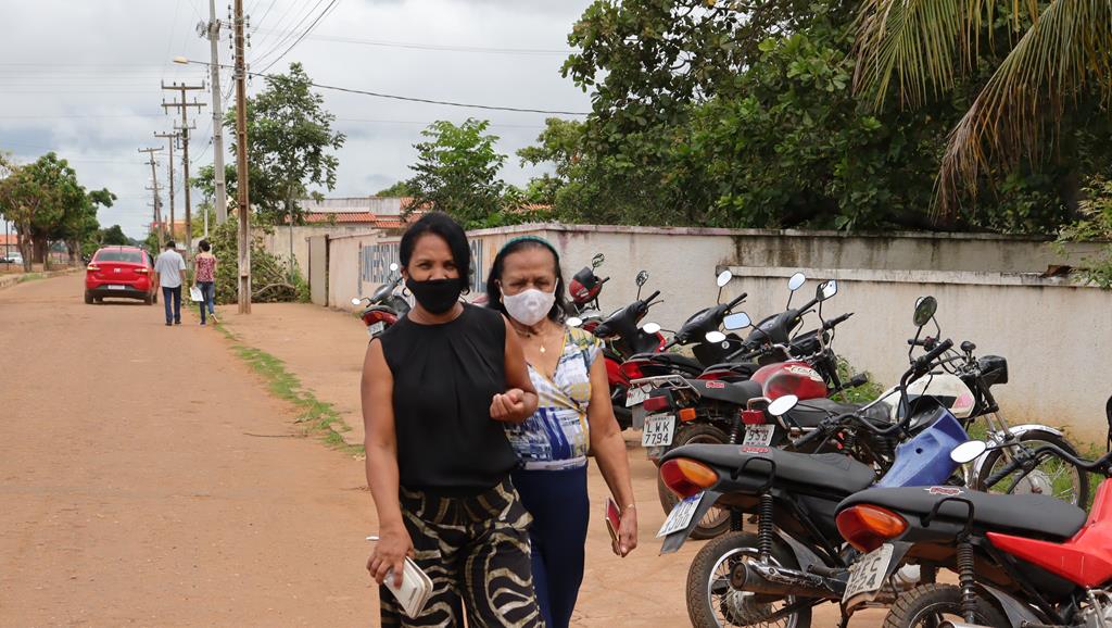 Valença do Piaui avança com vacinação de idosos entre 75 e 79 anos - Imagem 45