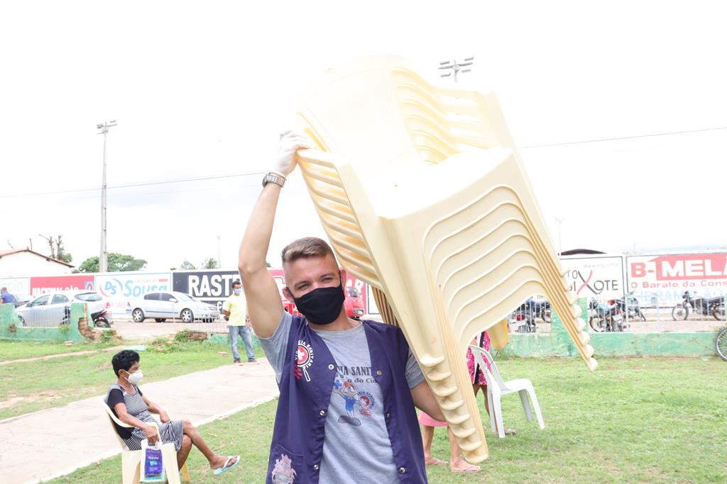 Valença do Piaui avança com vacinação de idosos entre 75 e 79 anos - Imagem 26