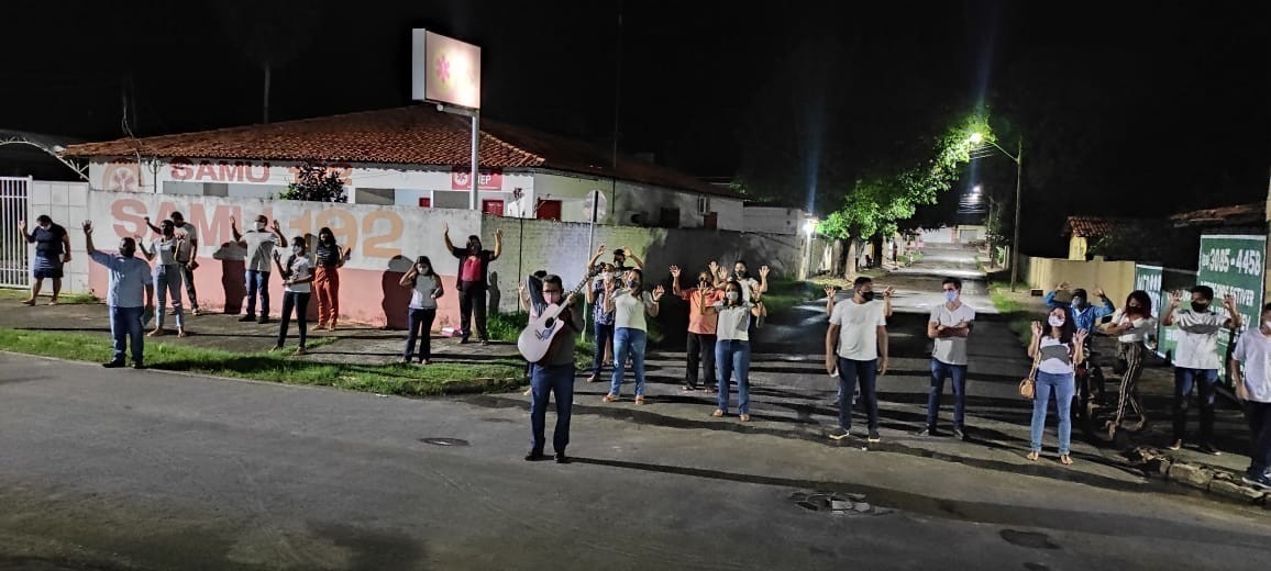 Religiosos fazem ato de apoio aos servidores da saúde