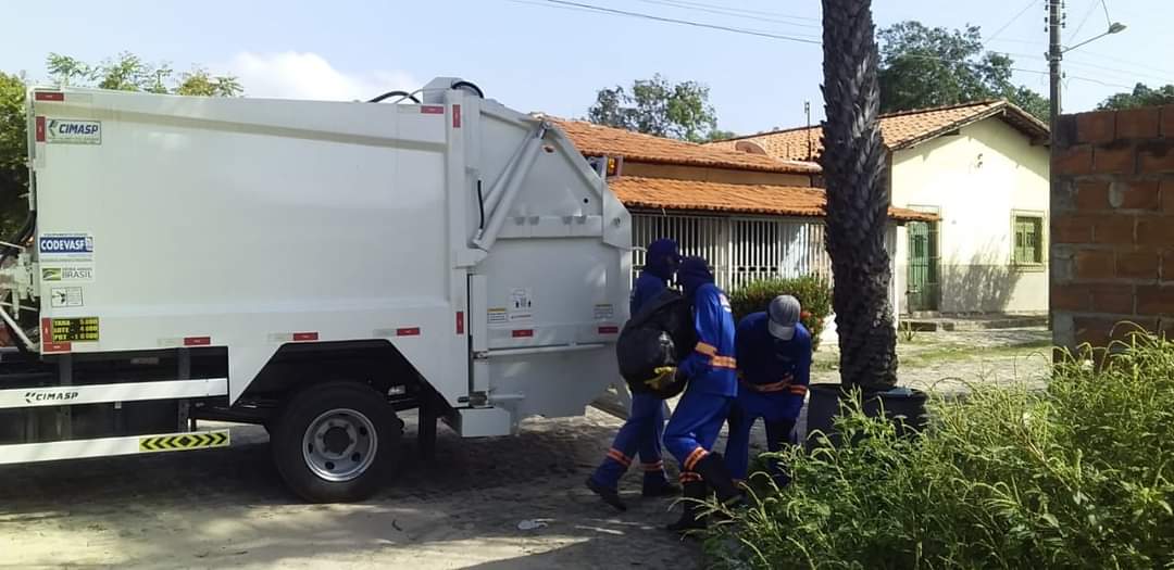 Novo sistema de coleta do lixo domiciliar entrando em funcionamento em Monsenhor Gil - Imagem 4