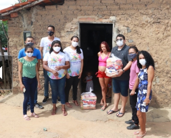 Prefeitura de Agricolândia  distribui 100 cestas básicas para famílias carentes - Foto: Divulgação