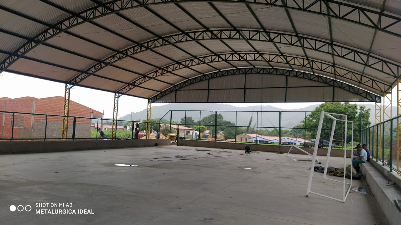 Prefeita Lúcia Lacerda comemora a fase final de uma Obra. - Imagem 4