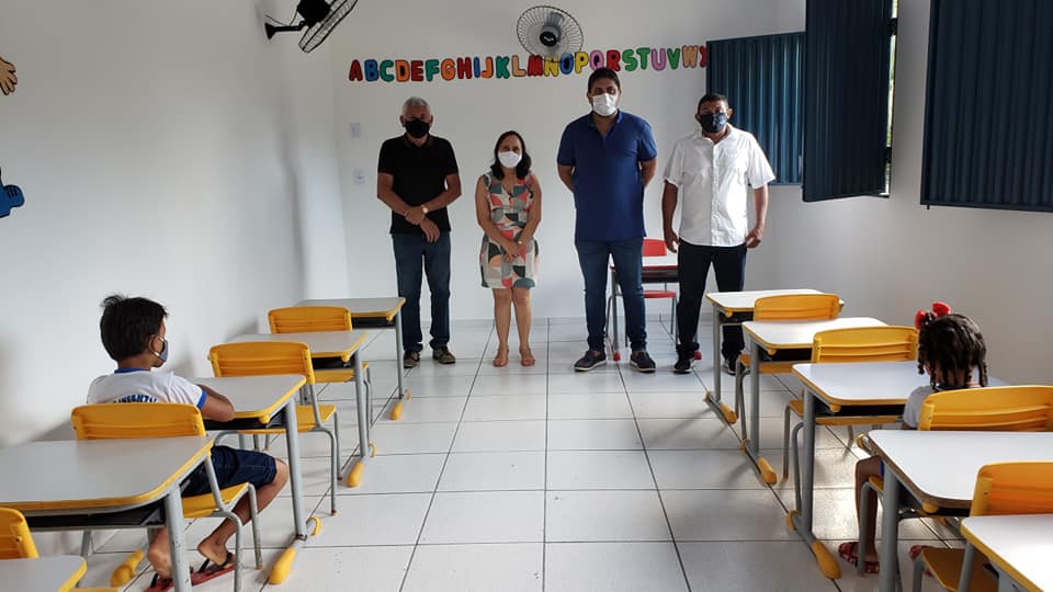 Prefeito recupera escola na zona rural - Imagem 5