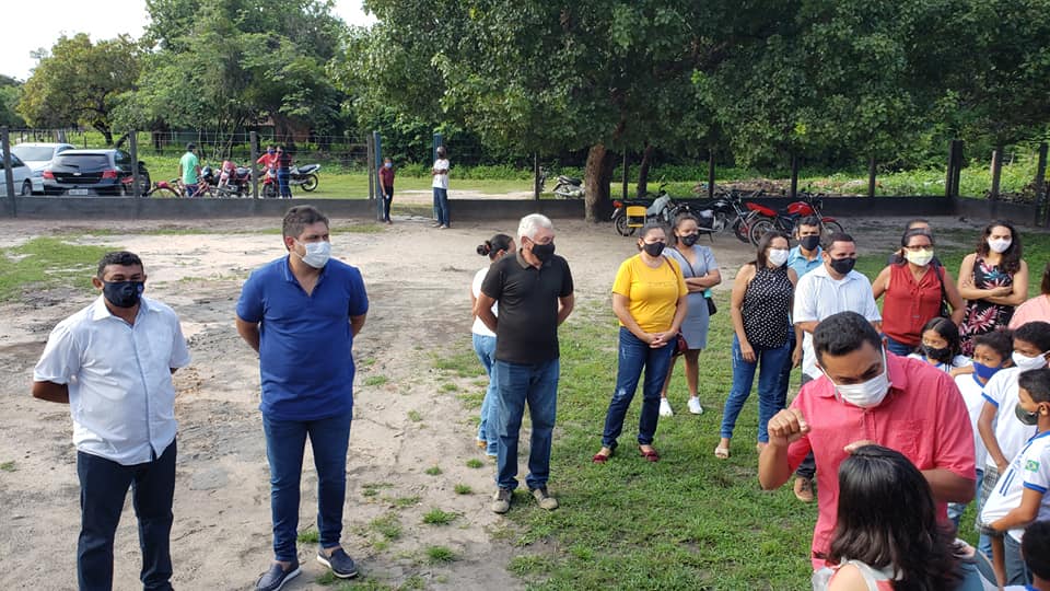 Prefeito recupera escola na zona rural - Imagem 1