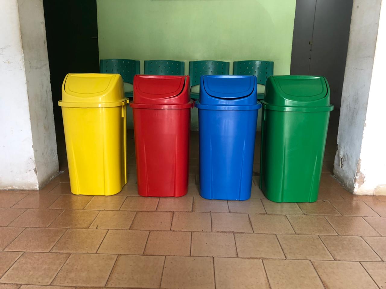 Secretaria de Meio Ambiente instala lixeiras em órgãos públicos - Imagem 3