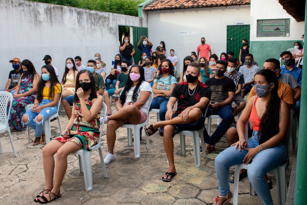 Estação Juventude realiza aula inaugural para início de cursos 