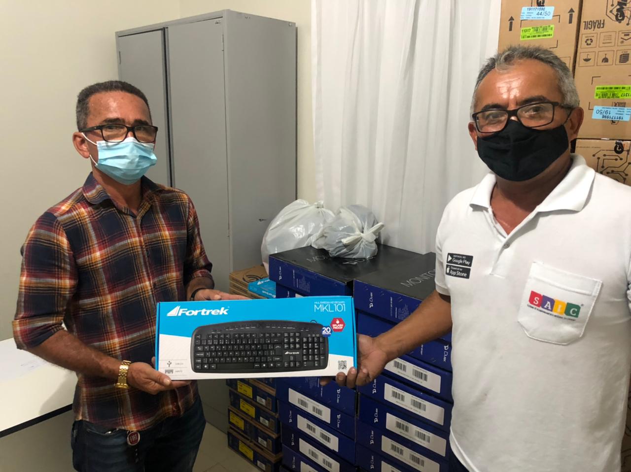 Equipamentos de informáticas entregues a secretaria de saúde de PimenteirasEquipamentos de informáticas entregues a secretaria de saúde de Pimenteiras