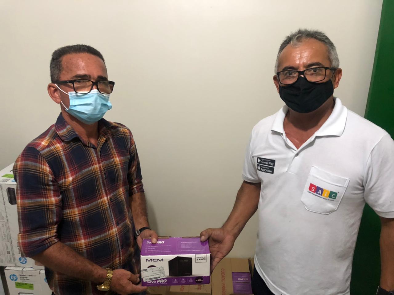 Equipamentos de informáticas entregues a secretaria de saúde de PimenteirasEquipamentos de informáticas entregues a secretaria de saúde de Pimenteiras