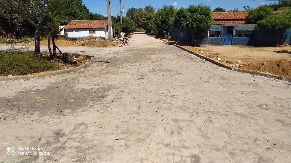 Prefeitura de Agricolândia está finalizando Calçamento no Buraco D’água - Imagem 1